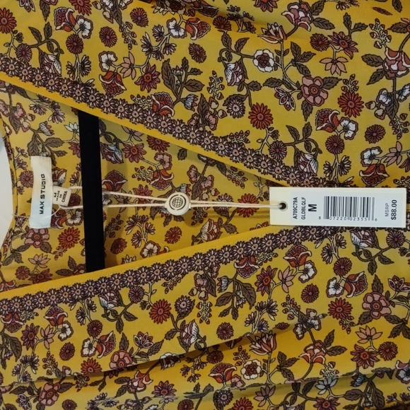 Peplum blouse with front tie - Picture 7 of 10